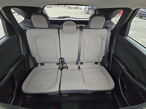 Used 2021 Ford Escape SE w/ Cold Weather Package image 31