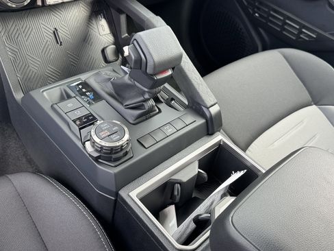 New 2026 Toyota Tacoma TRD Off-Road AWD/4WD image 19