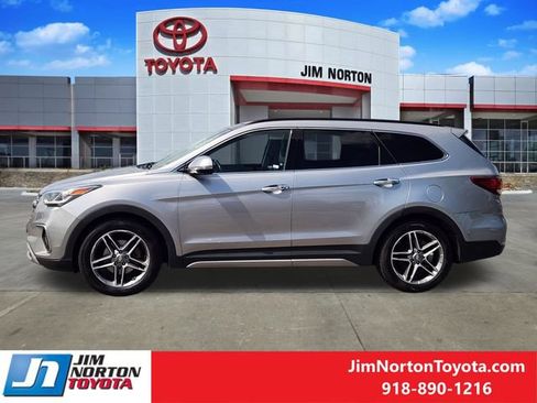 Used 2017 Hyundai Santa Fe Limited w/ Cargo Package AWD/4WD image 4