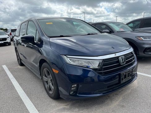 Used 2021 Honda Odyssey EX image 2
