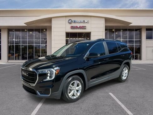Used 2022 GMC Terrain SLE w/ Driver Convenience Package image 6