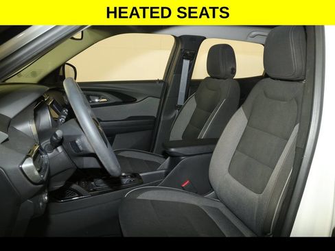 Used 2023 Chevrolet TrailBlazer LT w/ Convenience Package AWD/4WD image 4