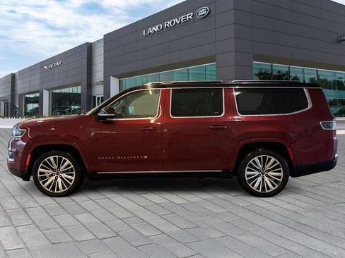 Used 2024 Jeep Grand Wagoneer L Series III AWD/4WD image 2