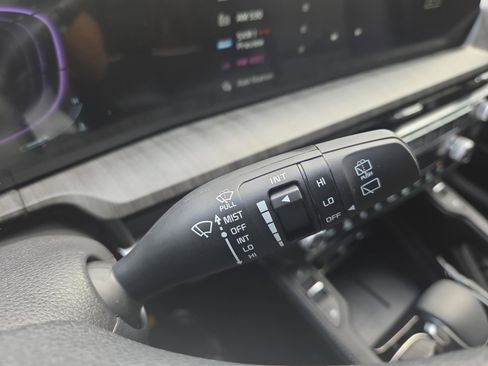 New 2025 Kia Telluride EX image 18