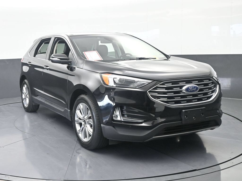 Used 2024 Ford Edge Titanium AWD/4WD image 9