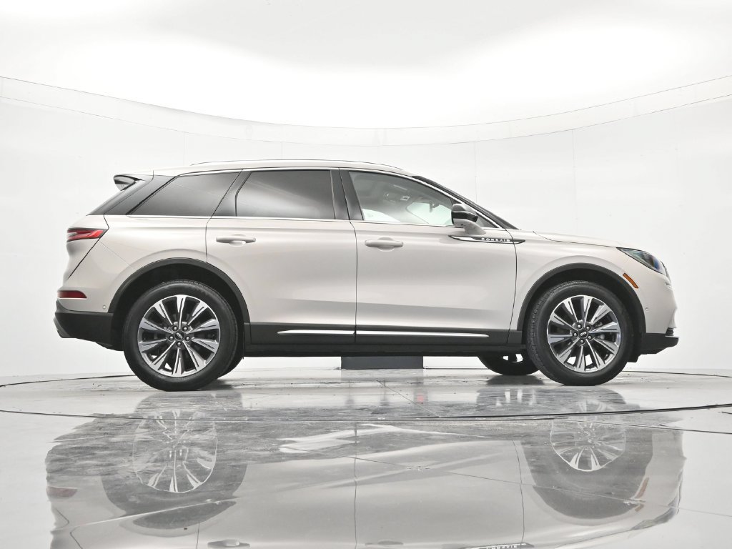 Used 2022 Lincoln Corsair Reserve w/ Equipment Group 201A FWD image 41
