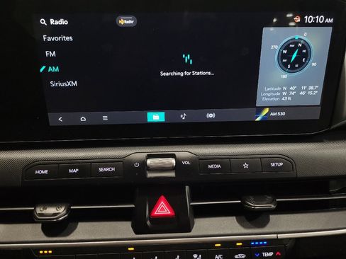 Used 2025 Kia K4 FWD image 25