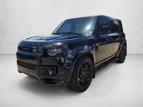 Used 2024 Land Rover Defender 110 V8 AWD/4WD image 1