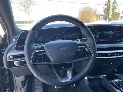 New 2026 Cadillac Lyriq V AWD/4WD image 4