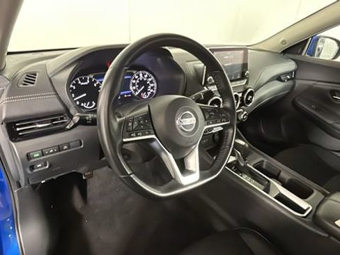 Used 2020 Nissan Sentra SV FWD image 13