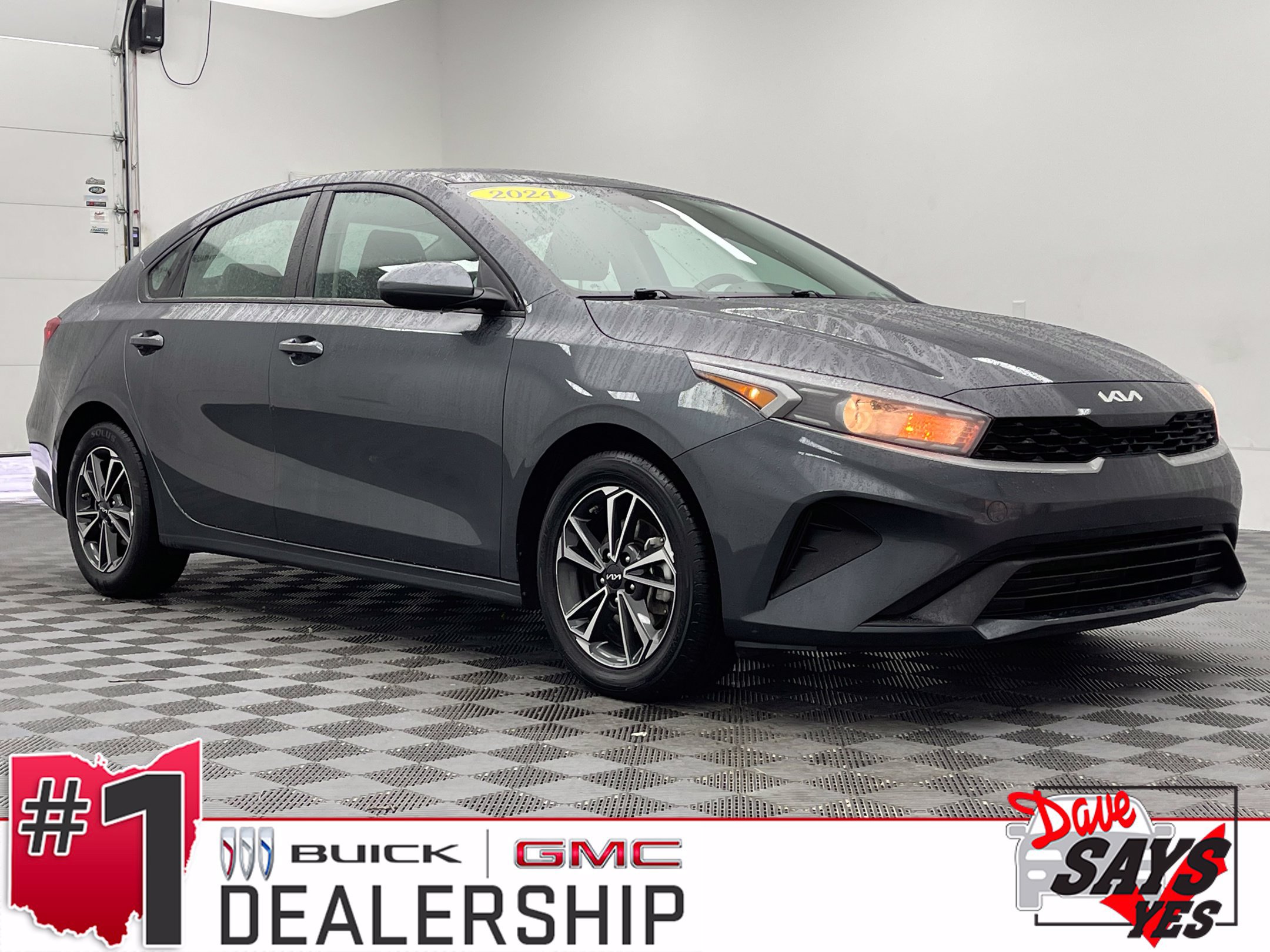 Used 2024 Kia Forte LXS FWD image 1