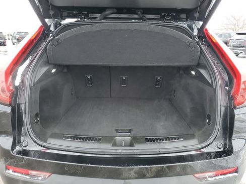 Certified 2023 Cadillac XT4 Premium Luxury w/ Cold Weather Package image 28