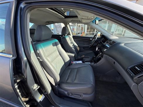 Used 2004 Honda Accord EX image 46
