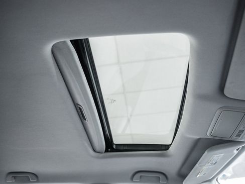 Used 2016 Honda Pilot EX-L image 40