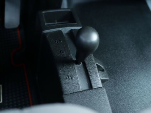 Used 2014 Chevrolet Silverado 1500 W/T w/ Trailering Package image 18