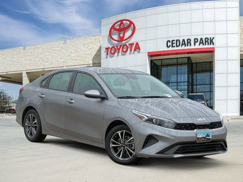 Used 2023 Kia Forte LXS FWD image 1