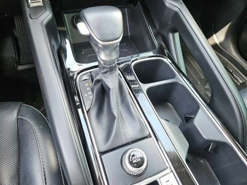 Used 2022 Kia Telluride S FWD image 17