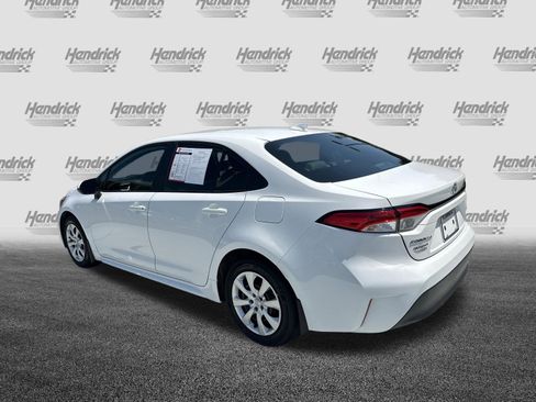 Certified 2025 Toyota Corolla LE FWD image 8