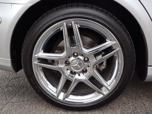 Used 2005 Mercedes-Benz E 500 4MATIC image 44