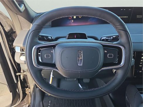 New 2026 Lincoln Navigator L Reserve w/ Jet Appearance Package image 14