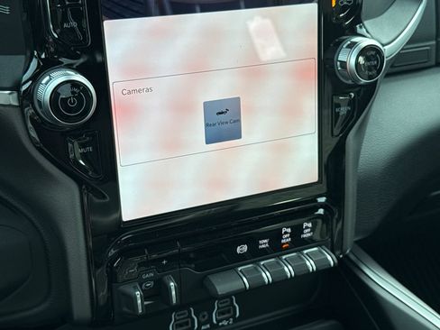 New 2026 RAM 3500 Big Horn AWD/4WD image 23