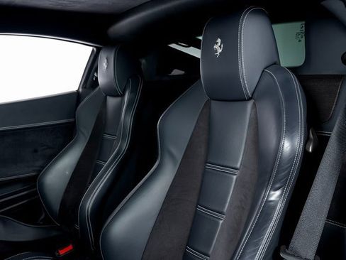 Used 2014 Ferrari 458 Italia image 21