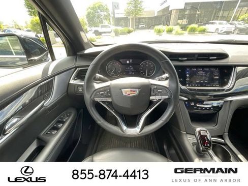 Used 2024 Cadillac XT6 Premium Luxury w/ LPO, Floor Liner Package AWD/4WD image 15