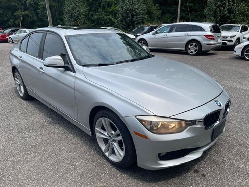 Used 2015 BMW 328i Sedan RWD image 16