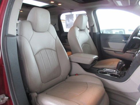 Used 2011 GMC Acadia Denali image 41