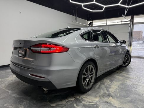 Used 2020 Ford Fusion SEL image 5