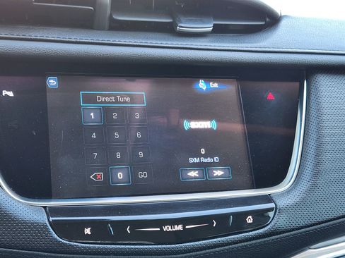 Used 2017 Cadillac XT5 Luxury w/ Driver Awareness Package image 26