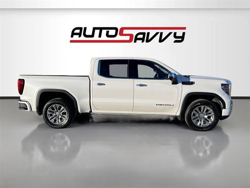 Used 2022 GMC Sierra 1500 Denali image 8