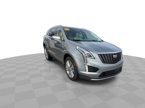 Certified 2023 Cadillac XT5 Premium Luxury AWD/4WD image 2