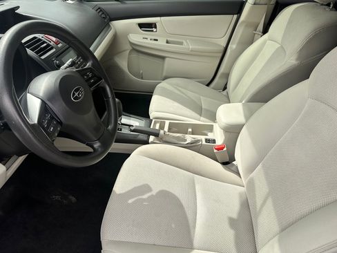 Used 2013 Subaru Crosstrek 2.0i Premium w/ Popular Pkg 2 AWD/4WD image 5