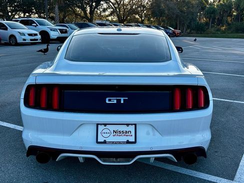 Used 2016 Ford Mustang GT Premium image 6