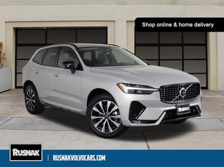 Certified 2025 Volvo XC60 B5 Plus image 1