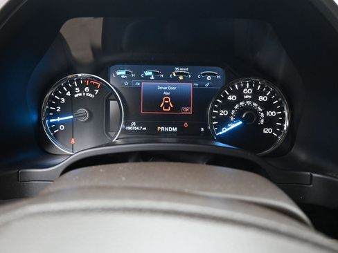 Used 2018 Ford F150 Lariat w/ Equipment Group 502A Luxury image 10