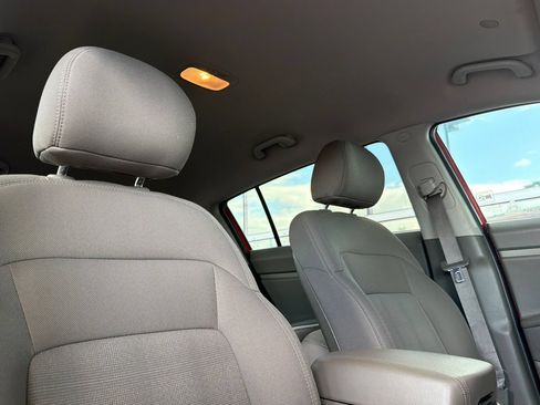 Used 2012 Kia Sportage LX w/ Navigation Pkg FWD image 18