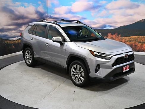 Used 2025 Toyota RAV4 XLE Premium image 1