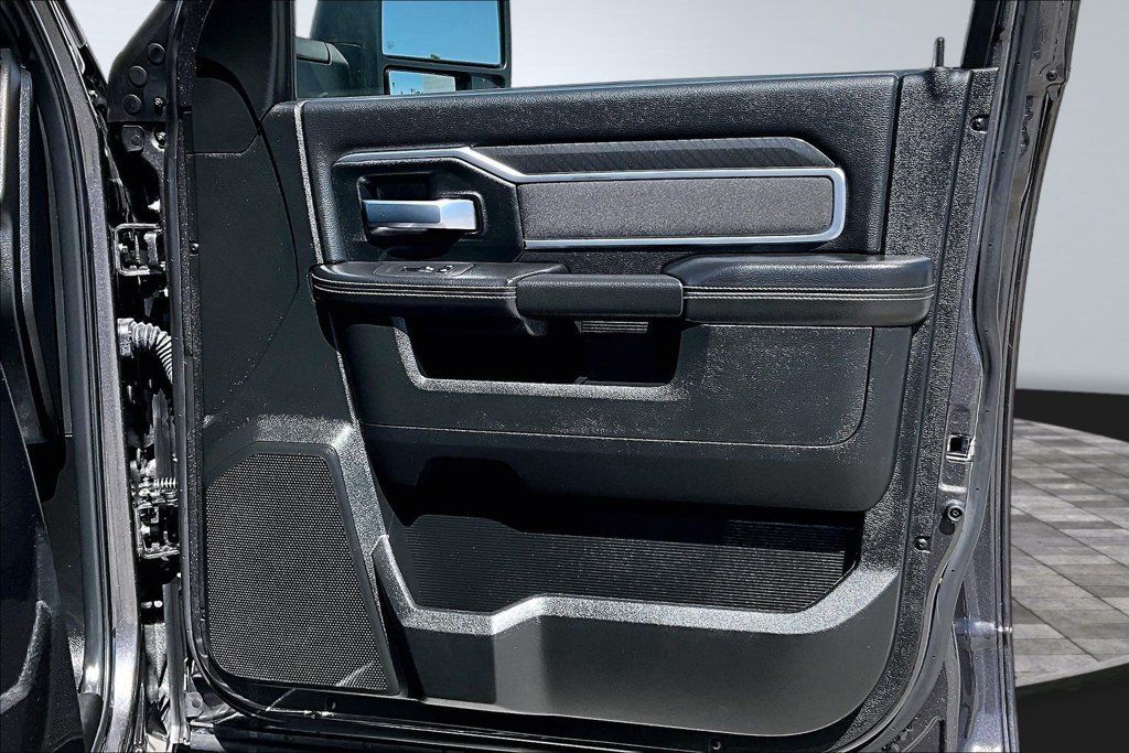 Certified 2026 RAM 2500 Big Horn AWD/4WD image 15