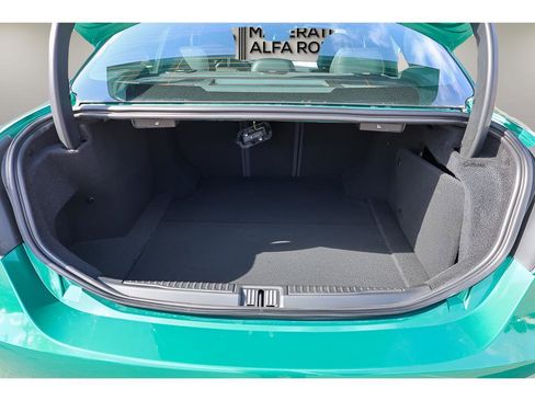 New 2025 Alfa Romeo Giulia image 25