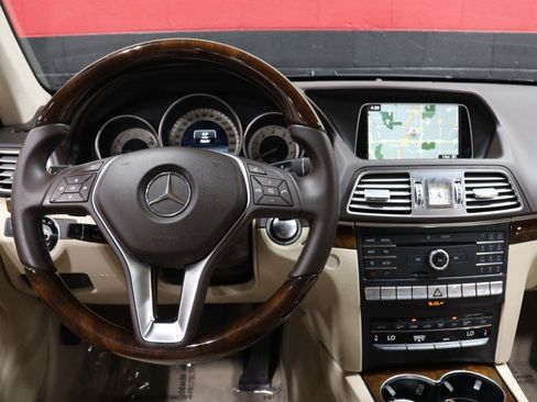 Used 2017 Mercedes-Benz E 400 4MATIC Coupe image 44