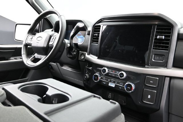 Used 2025 Ford F150 XLT w/ Equipment Group 301A Standard AWD/4WD image 15