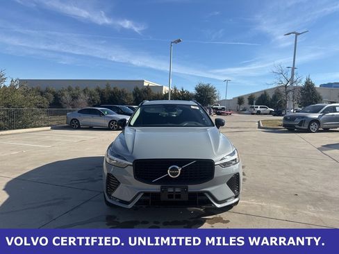 Certified 2025 Volvo XC60 B5 Plus image 2