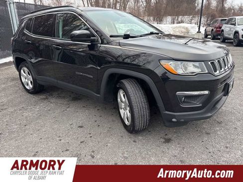 Used 2019 Jeep Compass Latitude w/ Popular Equipment Group image 3