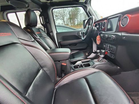 Used 2020 Jeep Gladiator Rubicon w/ Dual Top Group image 4