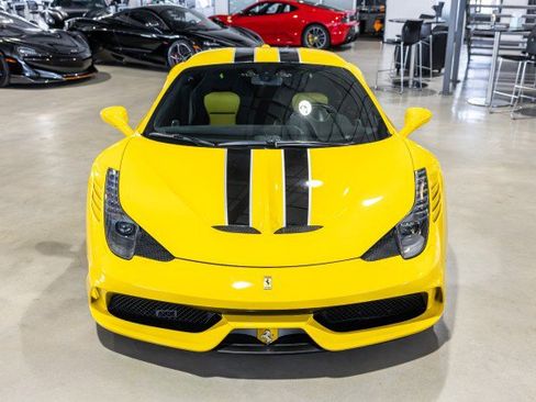 Used 2015 Ferrari 458 Speciale Coupe RWD image 9