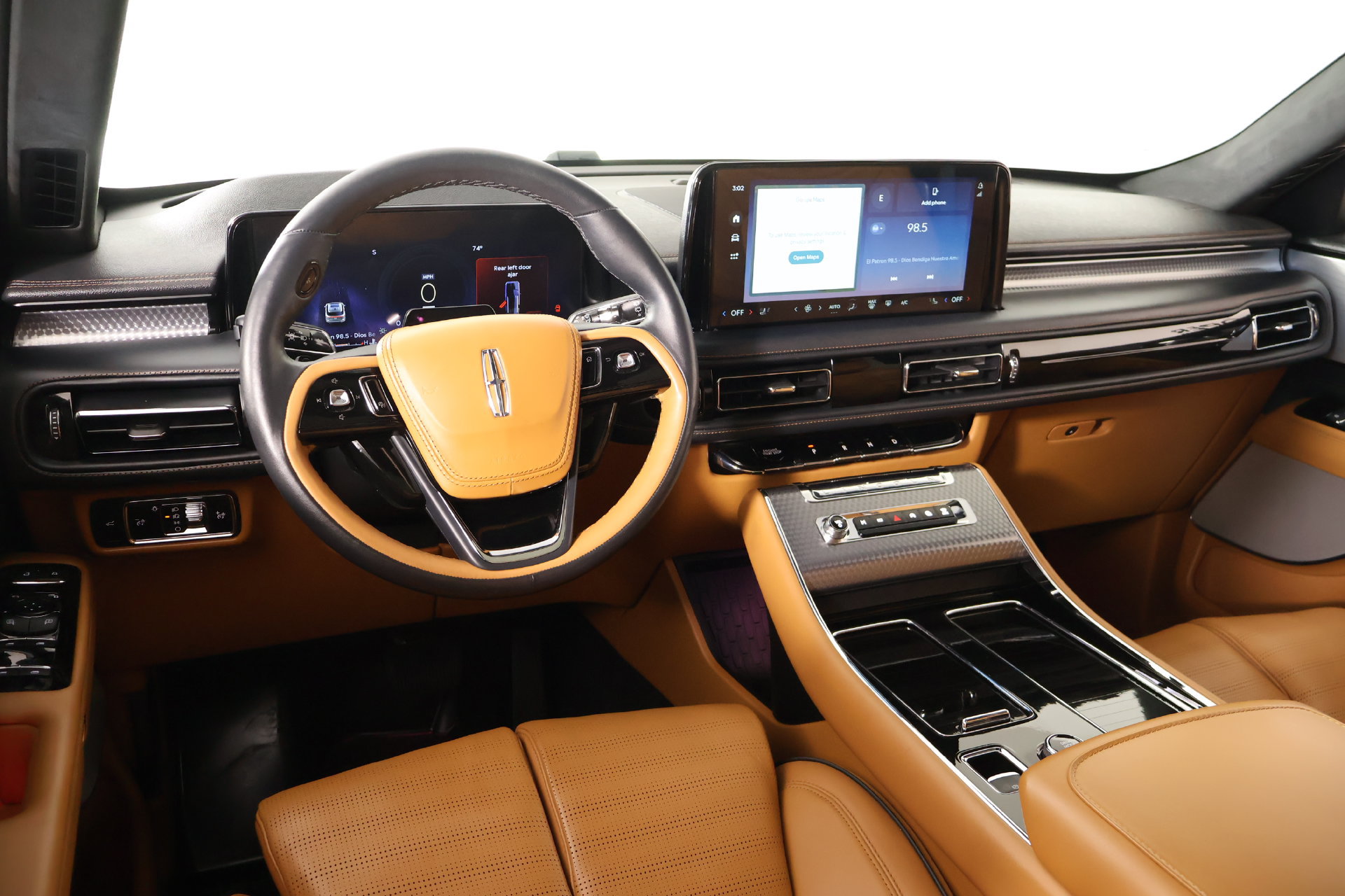 Certified 2025 Lincoln Aviator Black Label AWD/4WD image 2