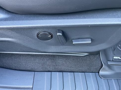 New 2026 Ford F250 Lariat image 63