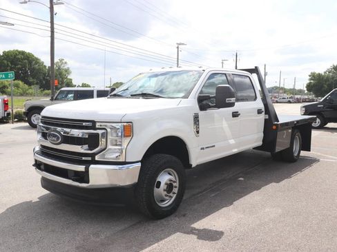 Used 2020 Ford F350 XLT image 5